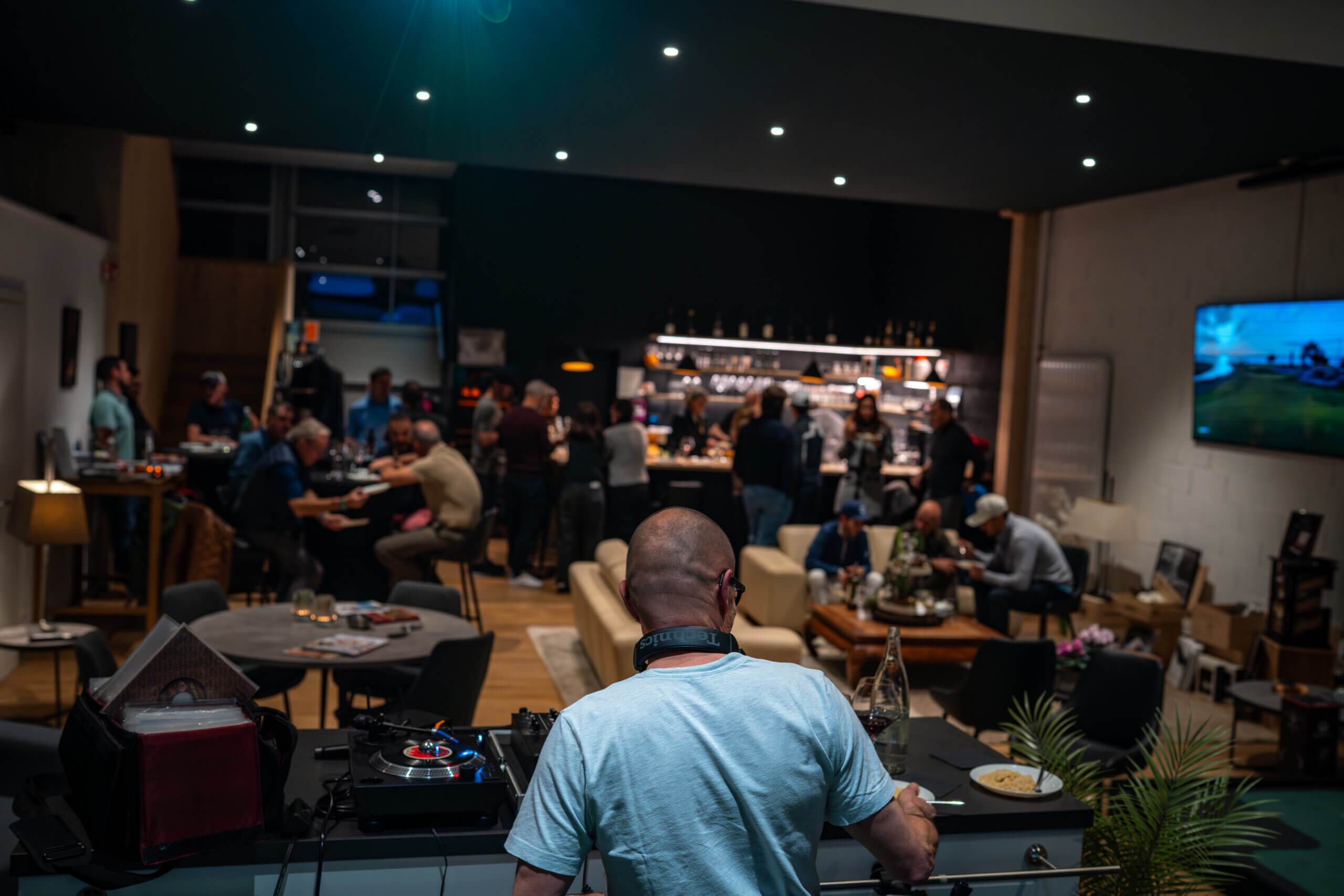 Espace lounge & practice indoor